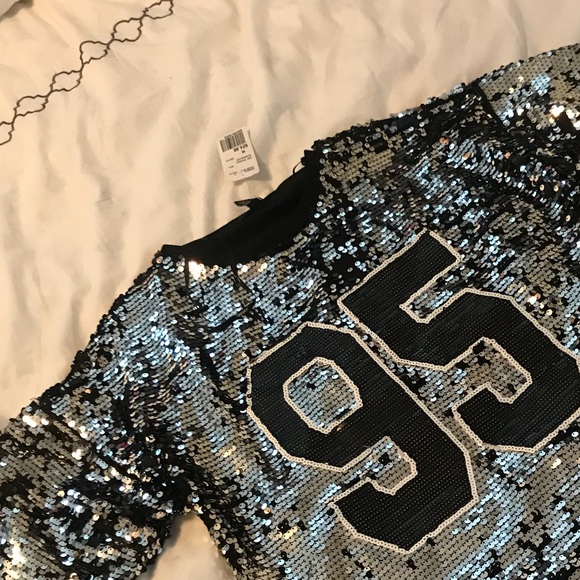 Sequin top - Picture 2 of 3